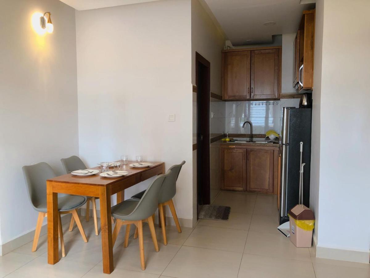 Lejlighed i Chamkar Morn på 60 m². Soveværelser: 2. Private badeværelser: 2. Phnom Penh Eksteriør billede