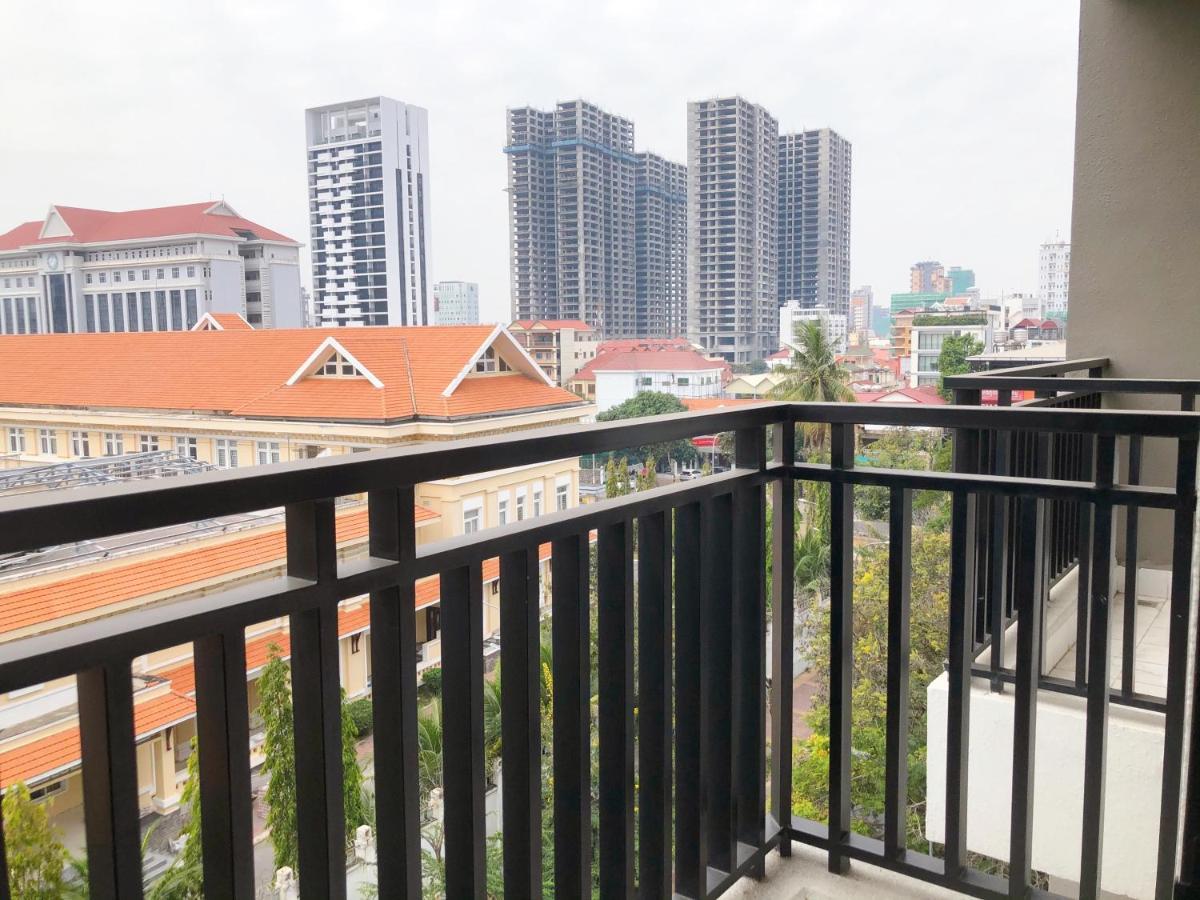 Lejlighed i Chamkar Morn på 60 m². Soveværelser: 2. Private badeværelser: 2. Phnom Penh Eksteriør billede