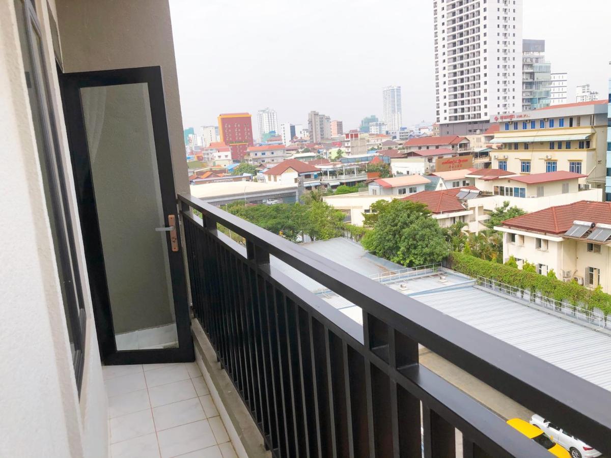 Lejlighed i Chamkar Morn på 60 m². Soveværelser: 2. Private badeværelser: 2. Phnom Penh Eksteriør billede