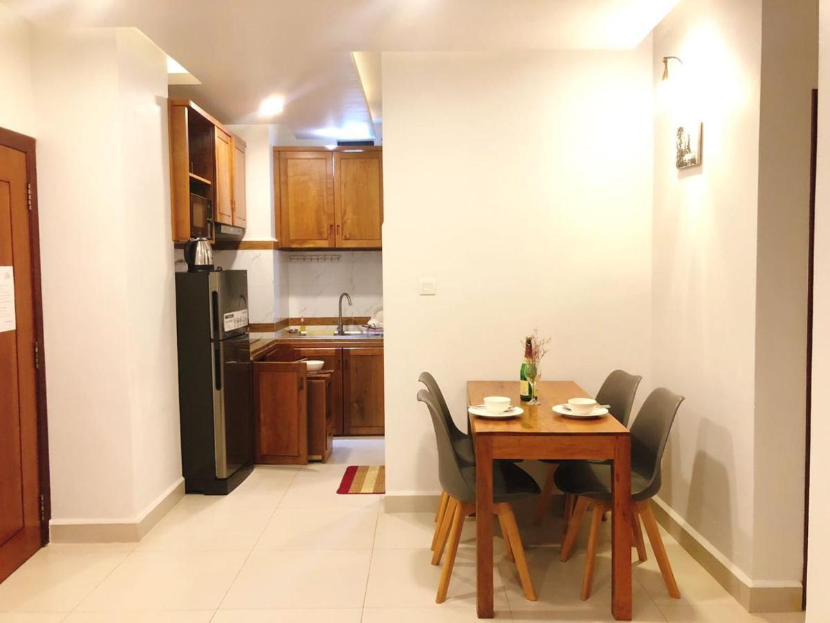 Lejlighed i Chamkar Morn på 60 m². Soveværelser: 2. Private badeværelser: 2. Phnom Penh Eksteriør billede
