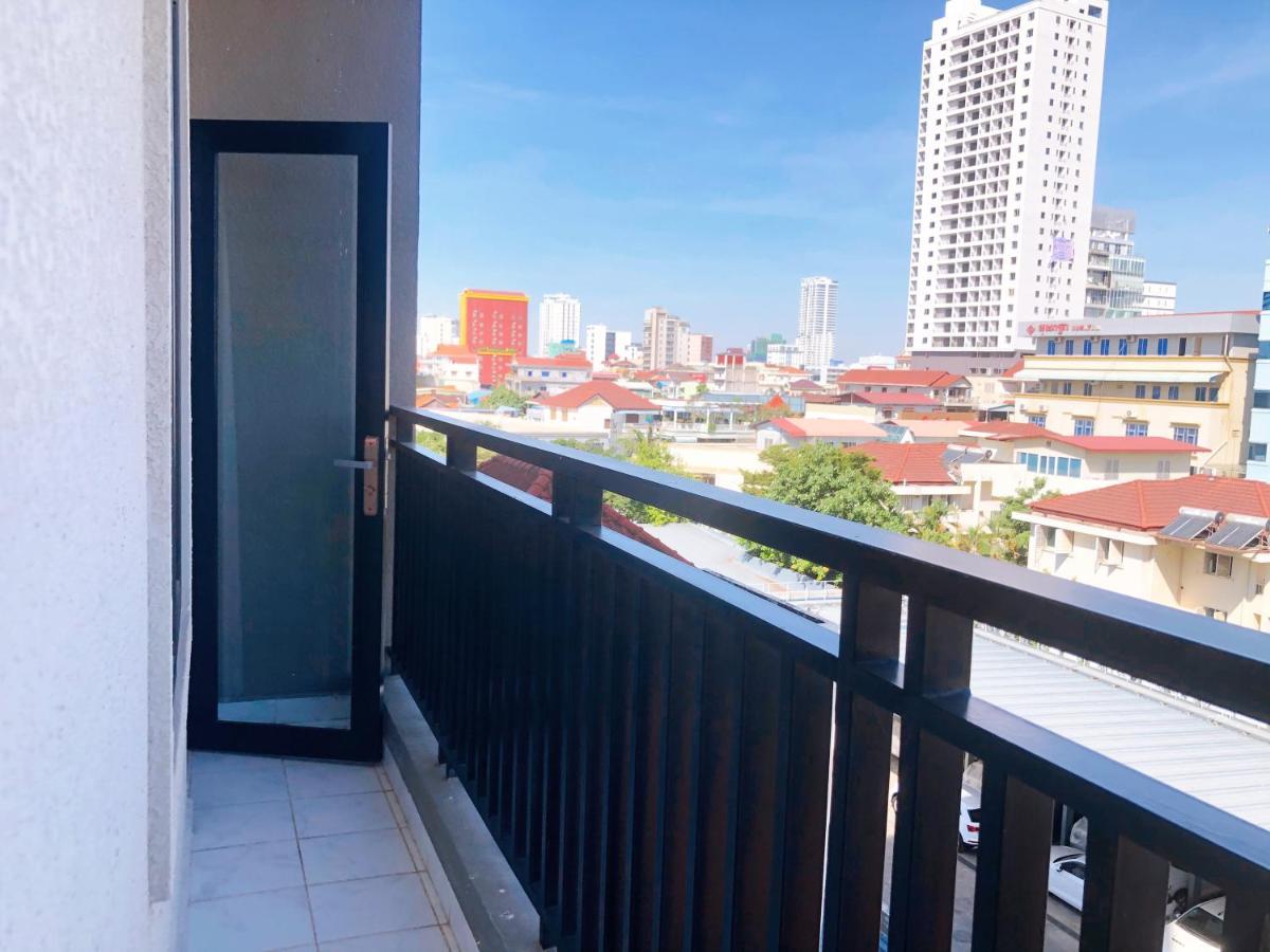 Lejlighed i Chamkar Morn på 60 m². Soveværelser: 2. Private badeværelser: 2. Phnom Penh Eksteriør billede